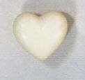 Hjärta 11 mm beige